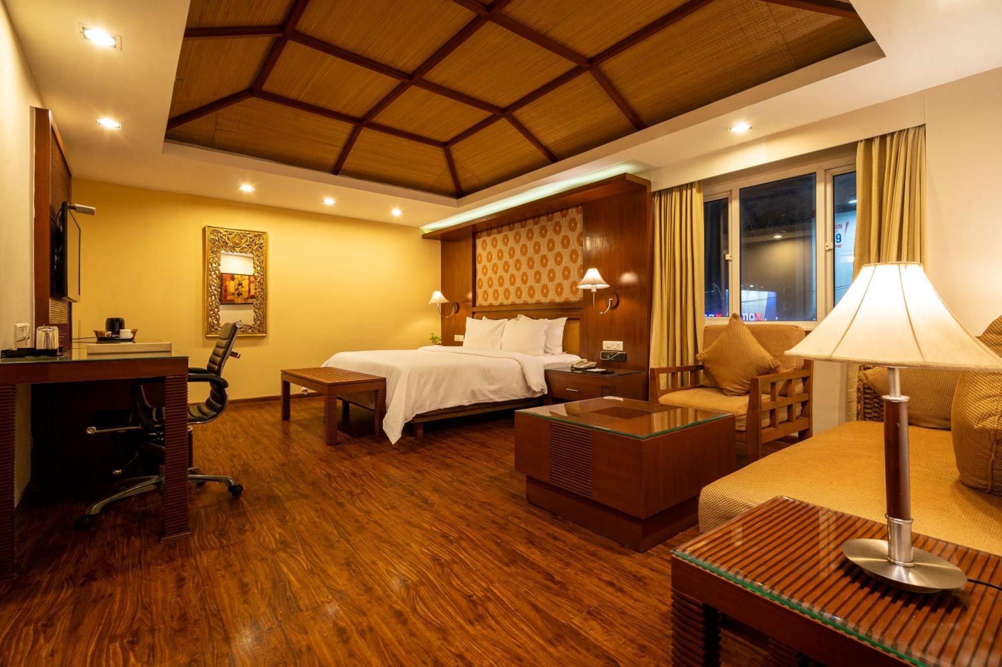 The Residency Karur Hotel Luaran gambar