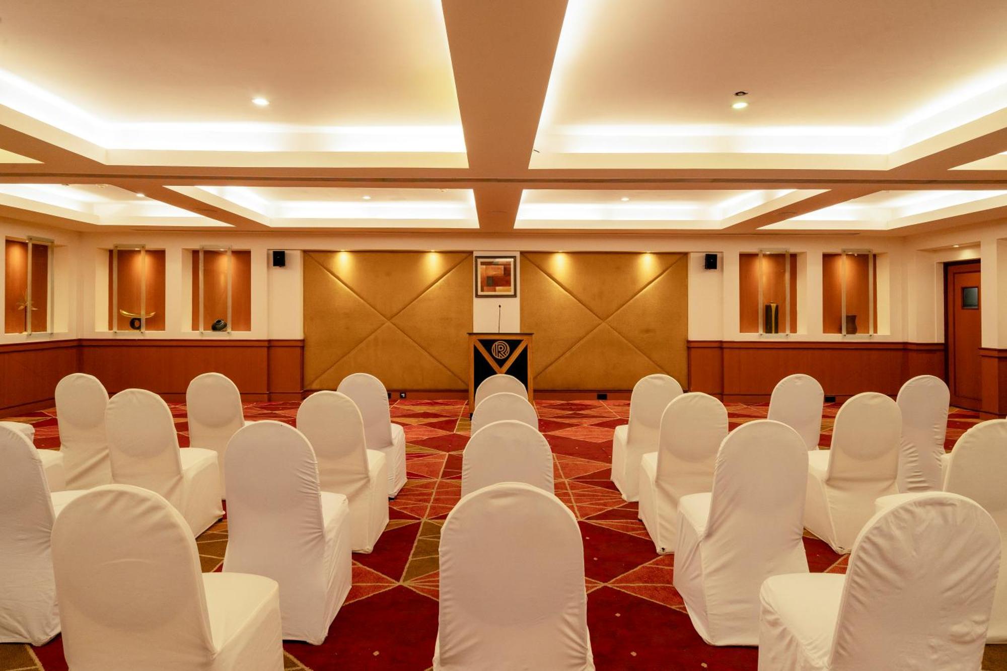 The Residency Karur Hotel Luaran gambar