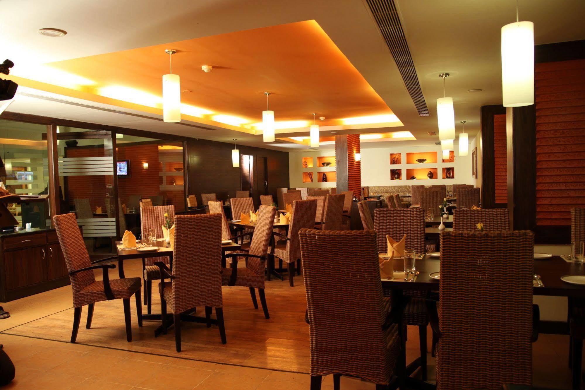 The Residency Karur Hotel Luaran gambar