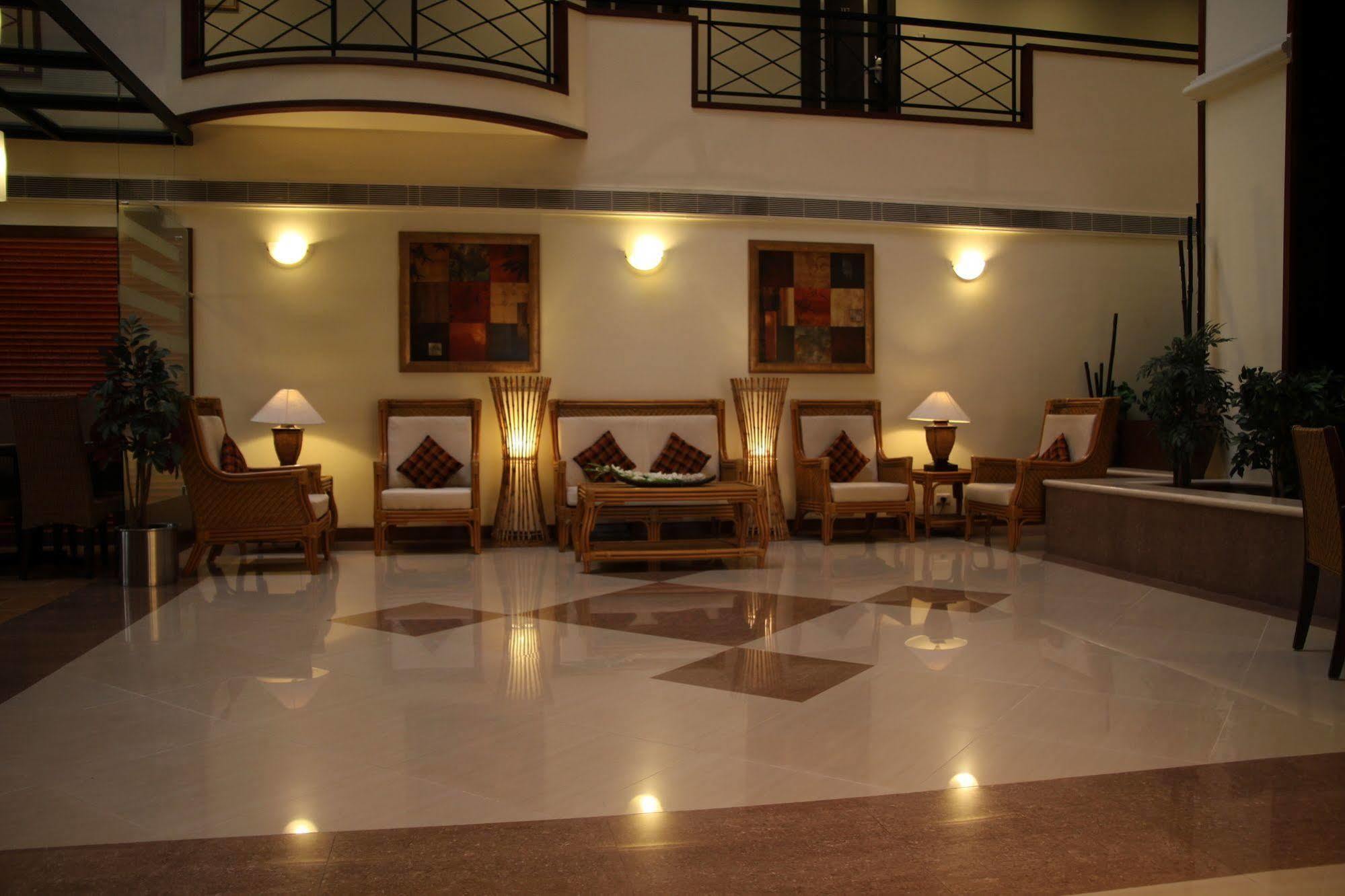 The Residency Karur Hotel Luaran gambar